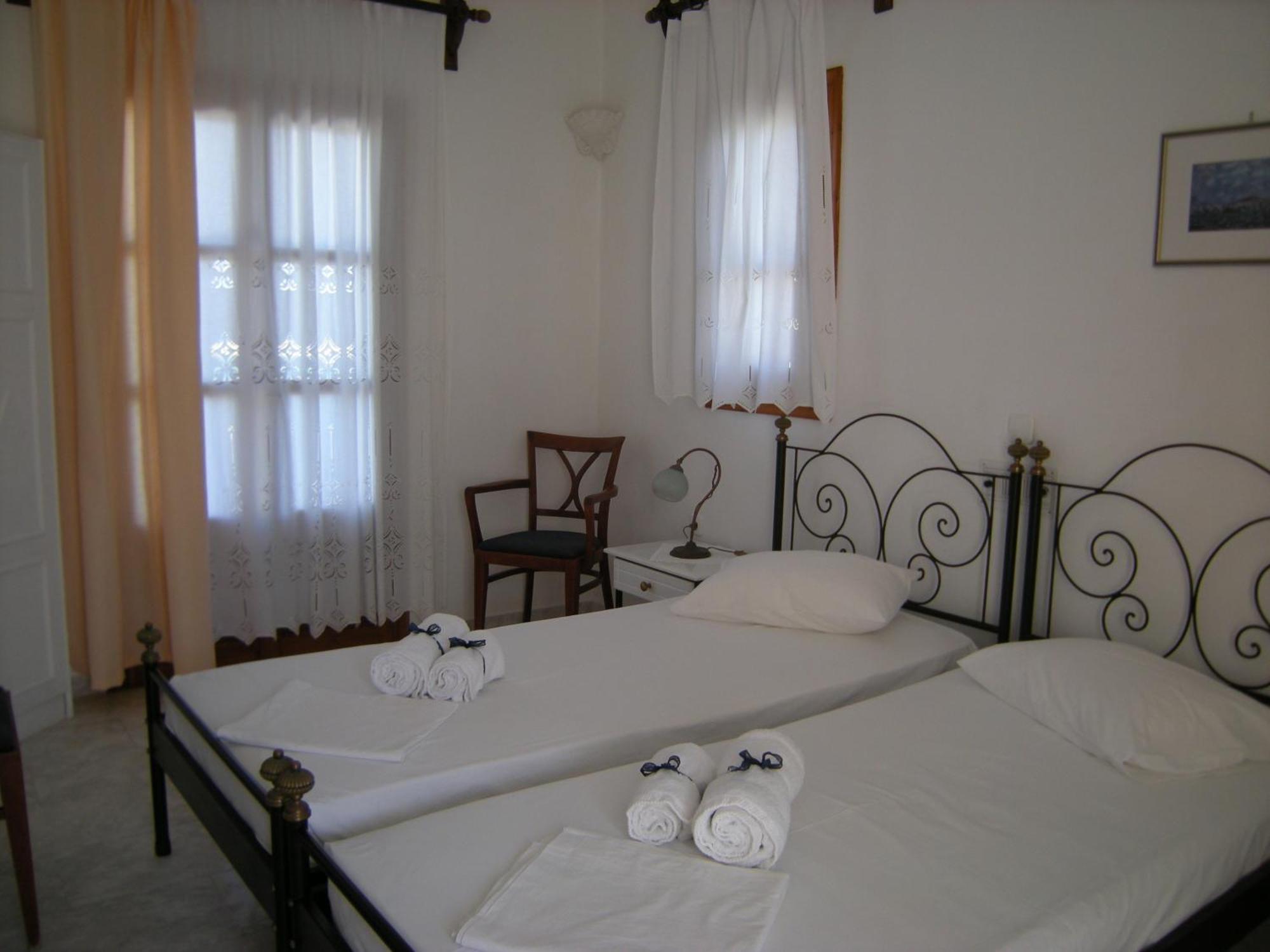 Roussos Beach Hotel Nausa Pokój zdjęcie
