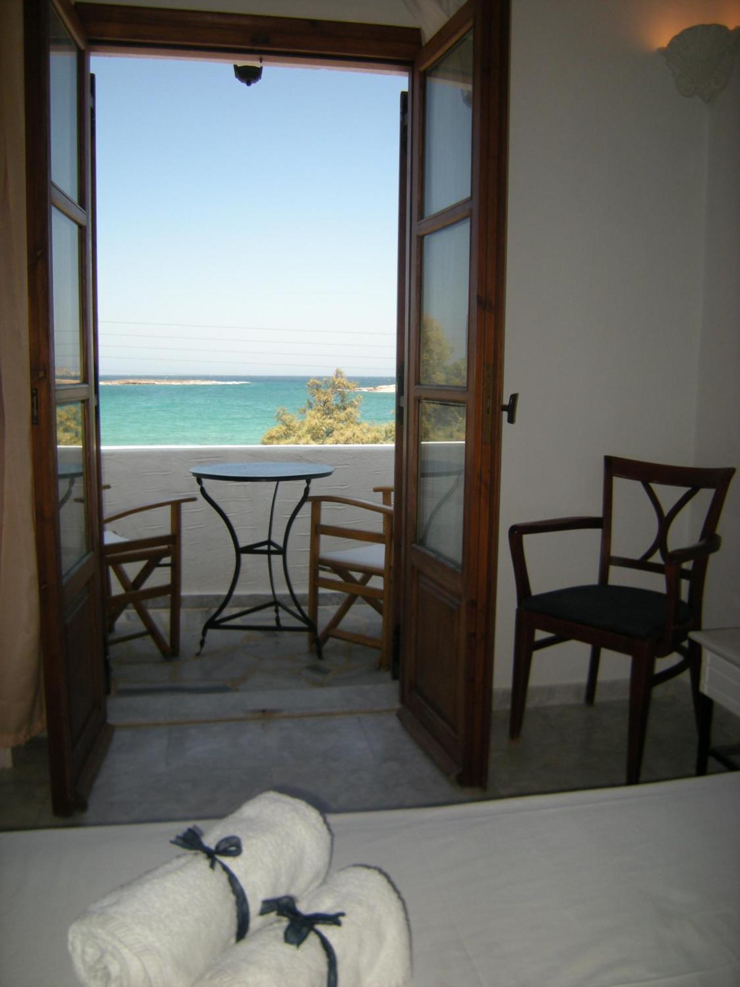 Roussos Beach Hotel Nausa Zewnętrze zdjęcie