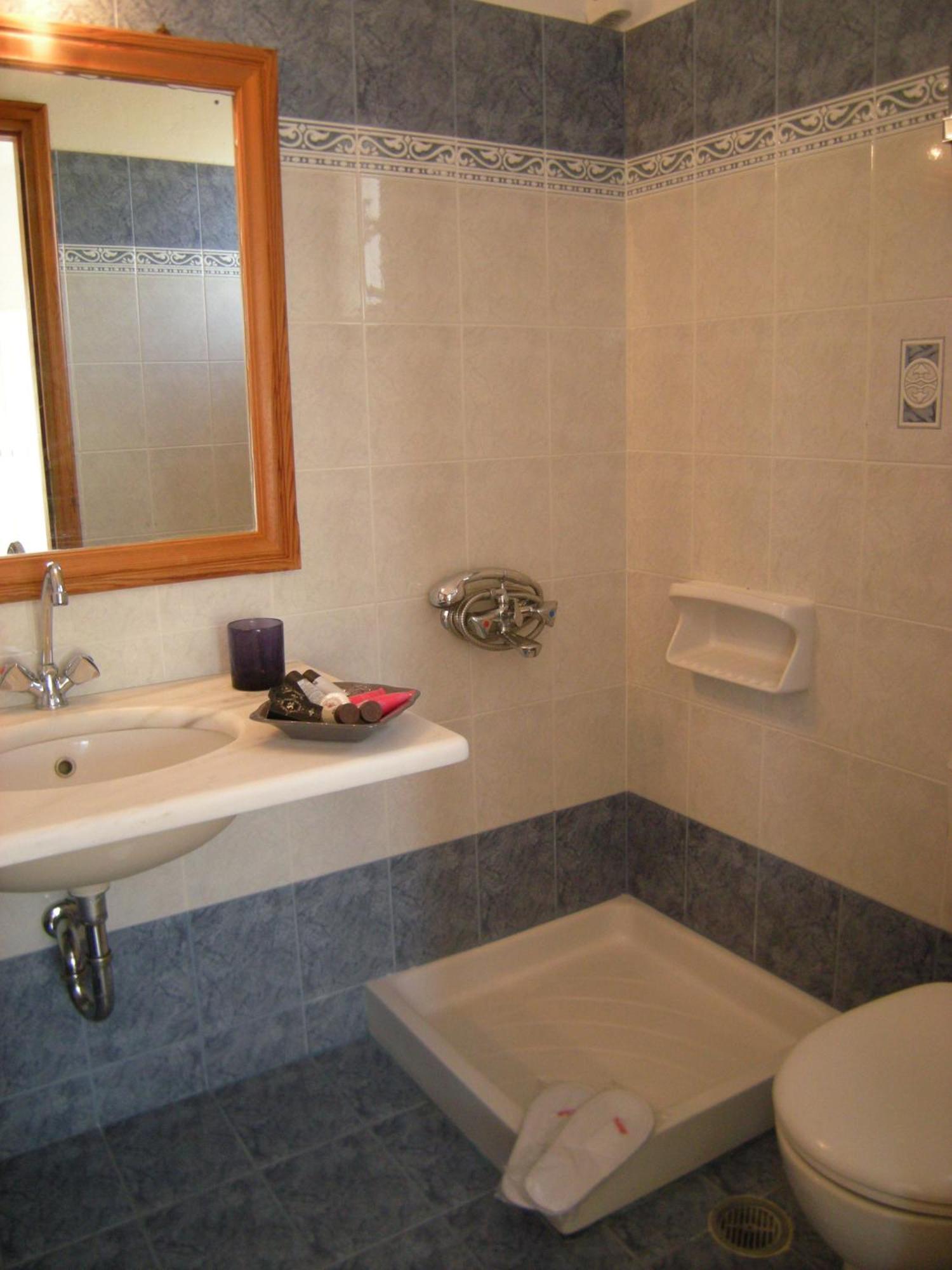 Roussos Beach Hotel Nausa Zewnętrze zdjęcie