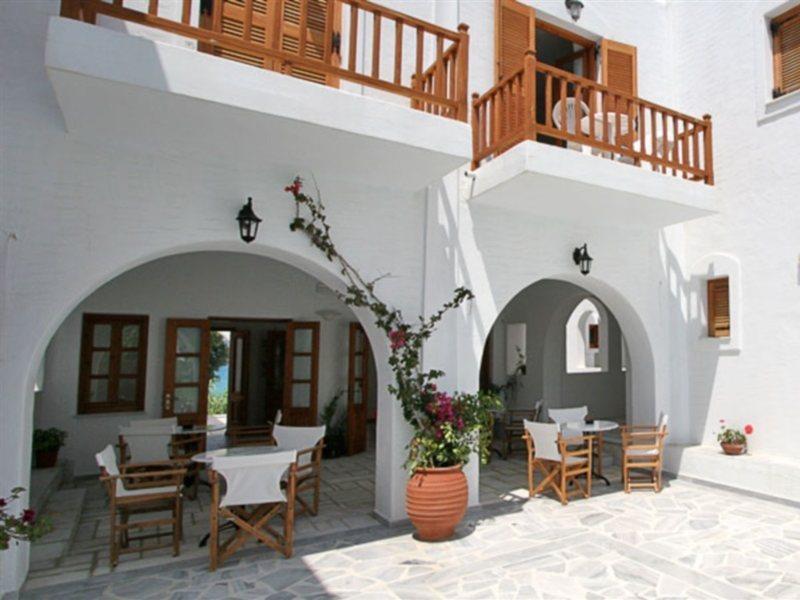 Roussos Beach Hotel Nausa Zewnętrze zdjęcie